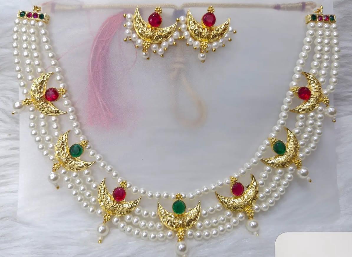 Moti-Wear Chandra Kor