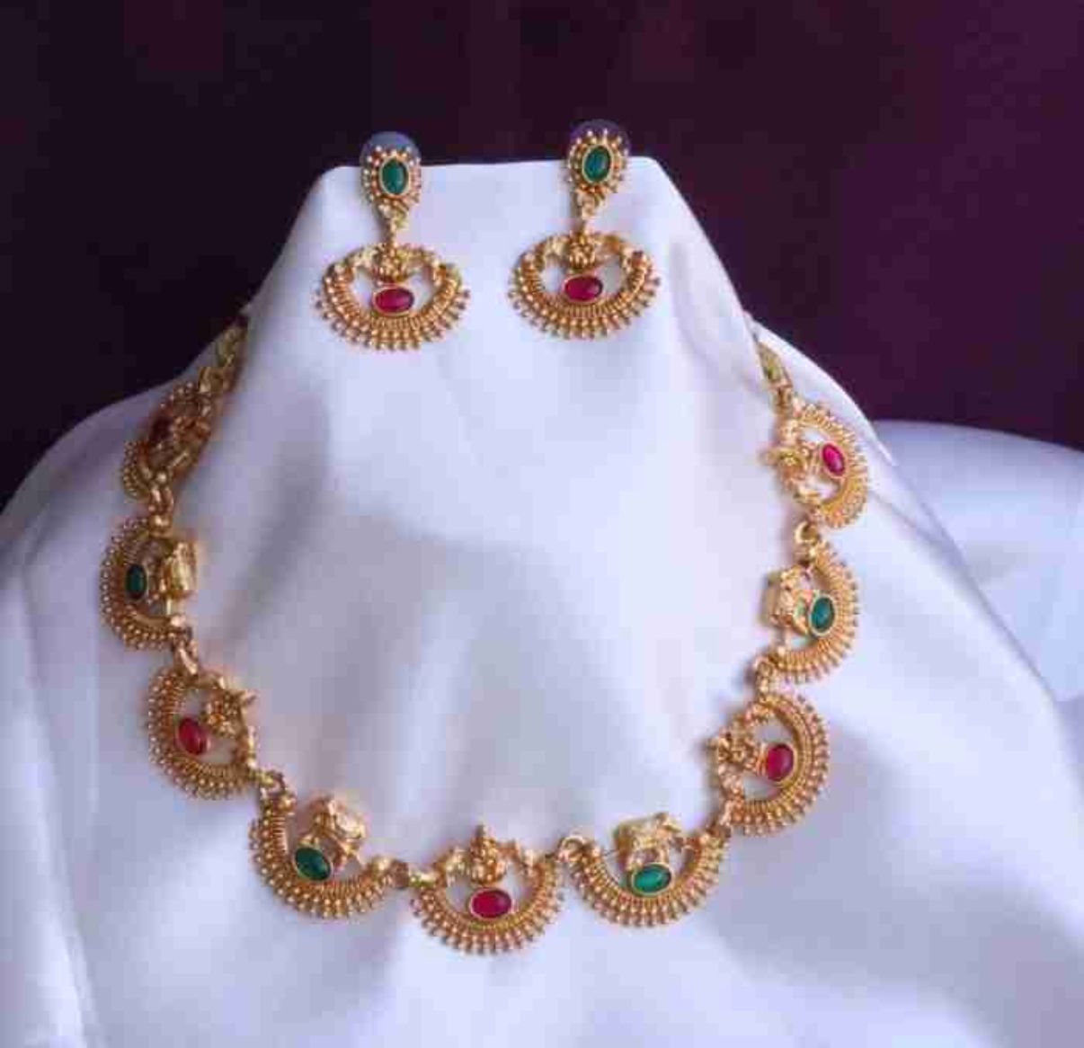 Short Chandra Kor Har