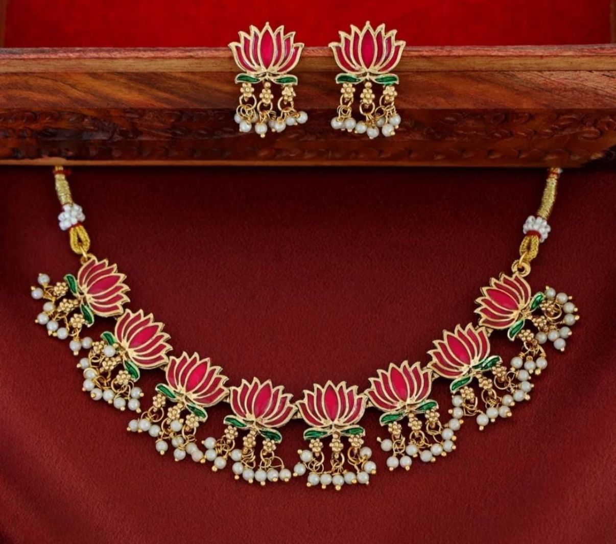 Tamara Short Necklace